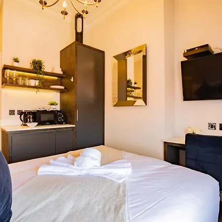 Contemporary Suite, Comfort-relax And Unwind