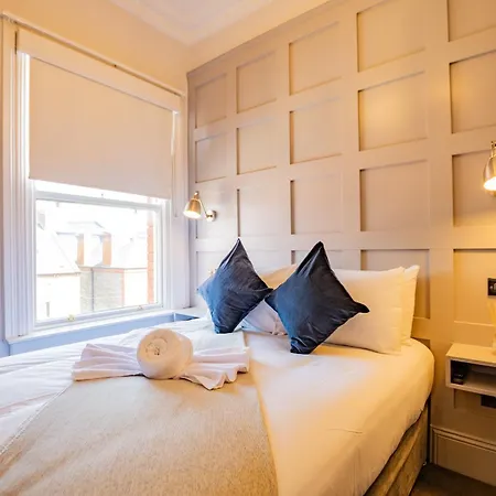 Contemporary Suite, Comfort-relax And Unwind Apartment Dublin